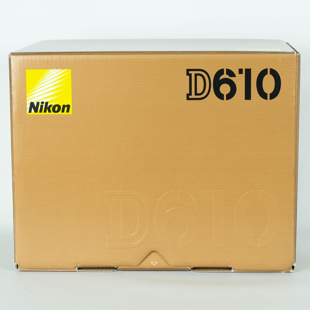 Nikon D610