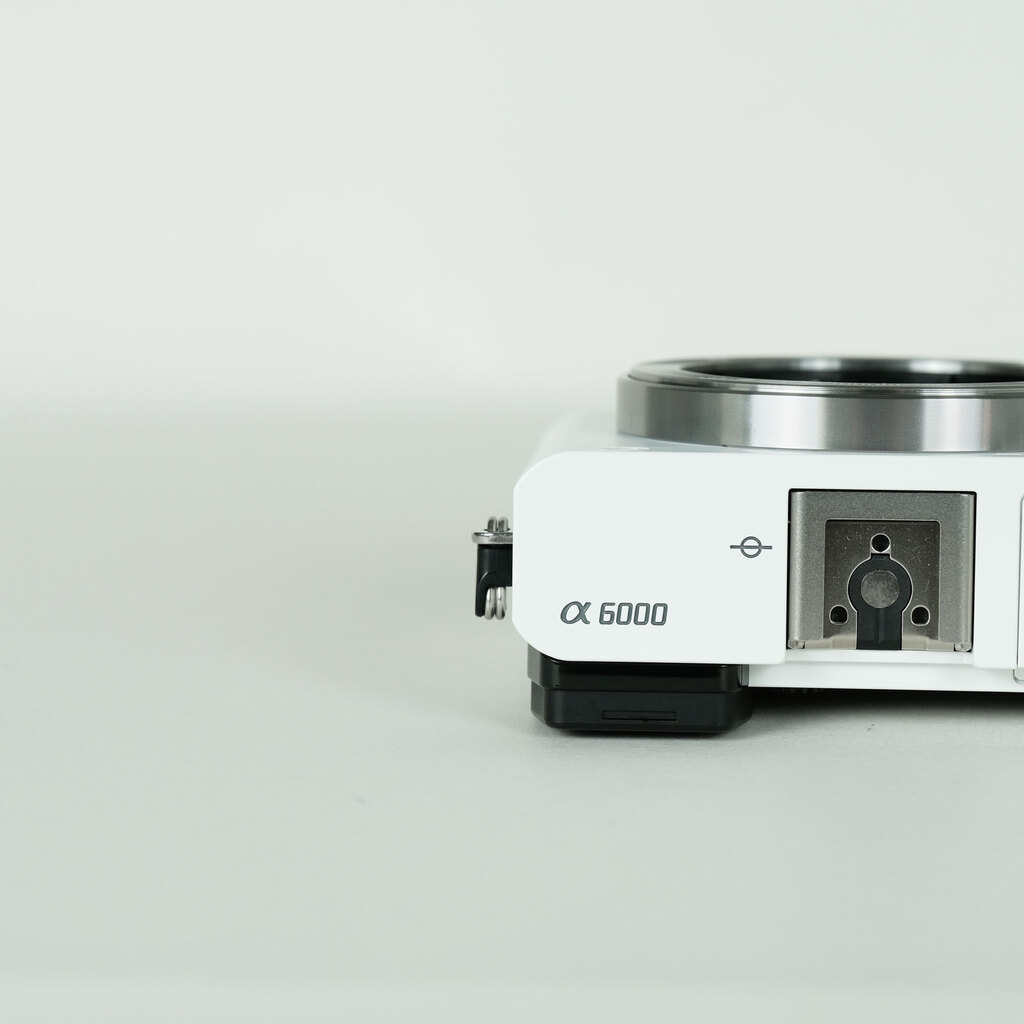 SONY α6000（ILCE-6000）