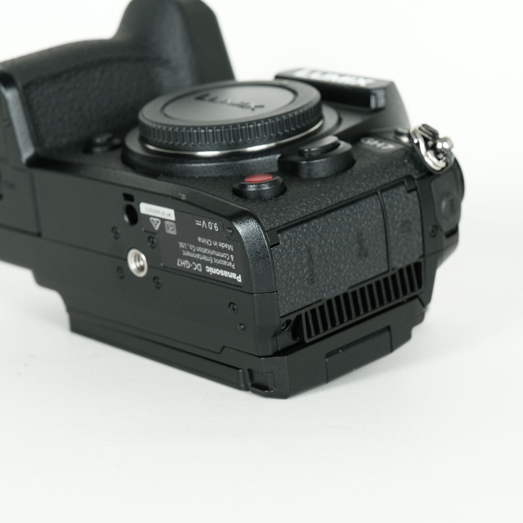Panasonic LUMIX DC-GH7 ボディ Panasonic LUMIX DC-GH7 ボディ