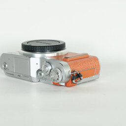 Panasonic LUMIX DC-GF10 ボディ オレンジ Panasonic LUMIX DC-GF10 ボディ オレンジ