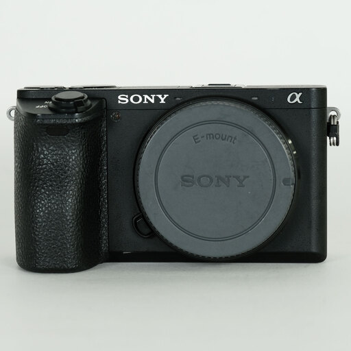 超美品 Sony α6500 ミラーレスカメラ 高倍率ズームレンズキット 超美品！SONY α6500ズームレンズキット