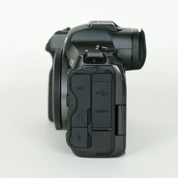 Canon EOS R5 Canon EOS R5