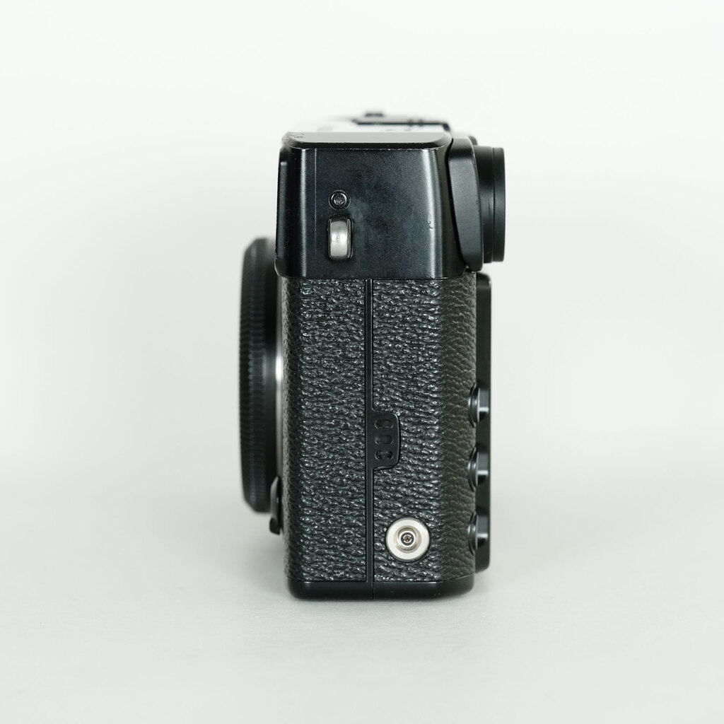 FUJIFILM X-Pro1 FUJIFILM X-Pro1