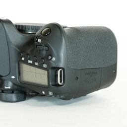 Canon EOS 80D Canon EOS 80D