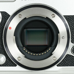 OLYMPUS PEN-F OLYMPUS PEN-F