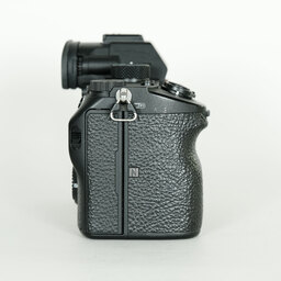 SONY α7 III（ILCE-7M3）