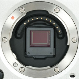 PENTAX Q7 ズームレンズキット シルバー