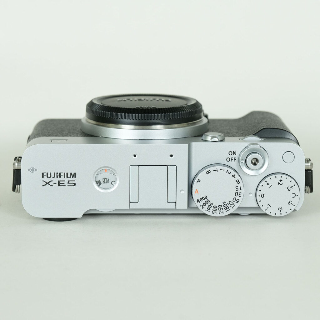 FUJIFILM X-E5の出品 | ONE SCENE（ワンシーン）