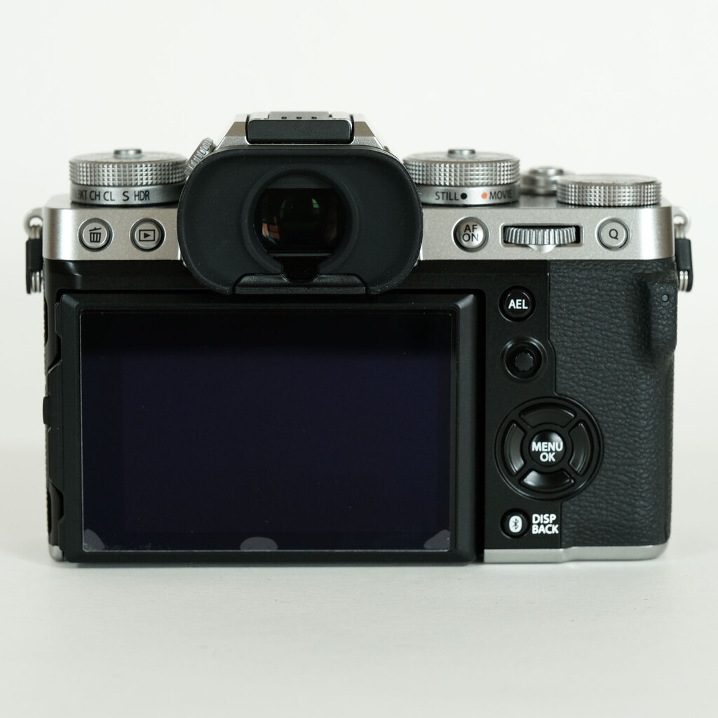 FUJIFILM X-T5 FUJIFILM X-T5