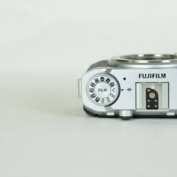 FUJIFILM X-M5 FUJIFILM X-M5