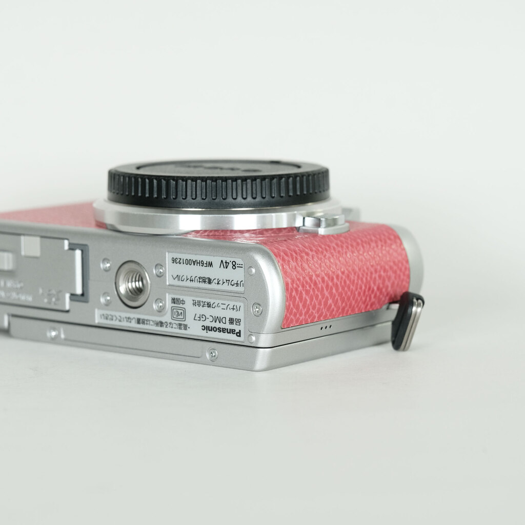 Panasonic - Panasonic/LUMIX/DMC-GF7/ピンク Panasonic LUMIX DMC-GF7 ボディ ピンクの出品 | ONE SCENE