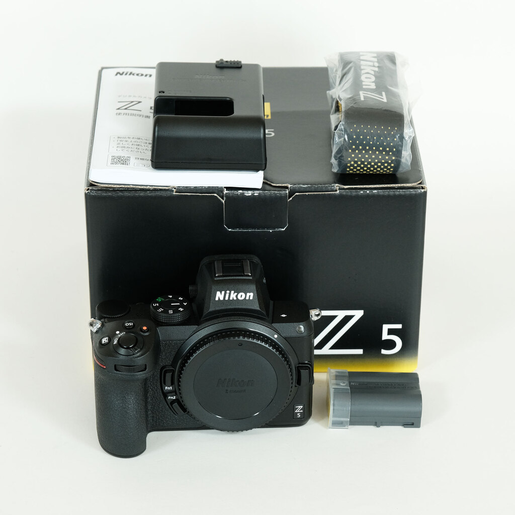 Nikon Z5 Nikon Z5