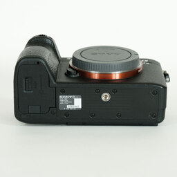 SONY α7 III(ILCE-7M3) SONY α7 III(ILCE-7M3)