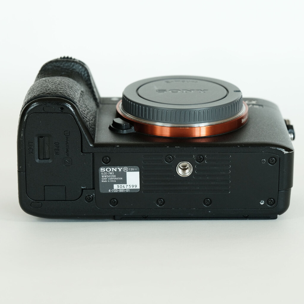 SONY α7 III(ILCE-7M3) SONY α7 III(ILCE-7M3)