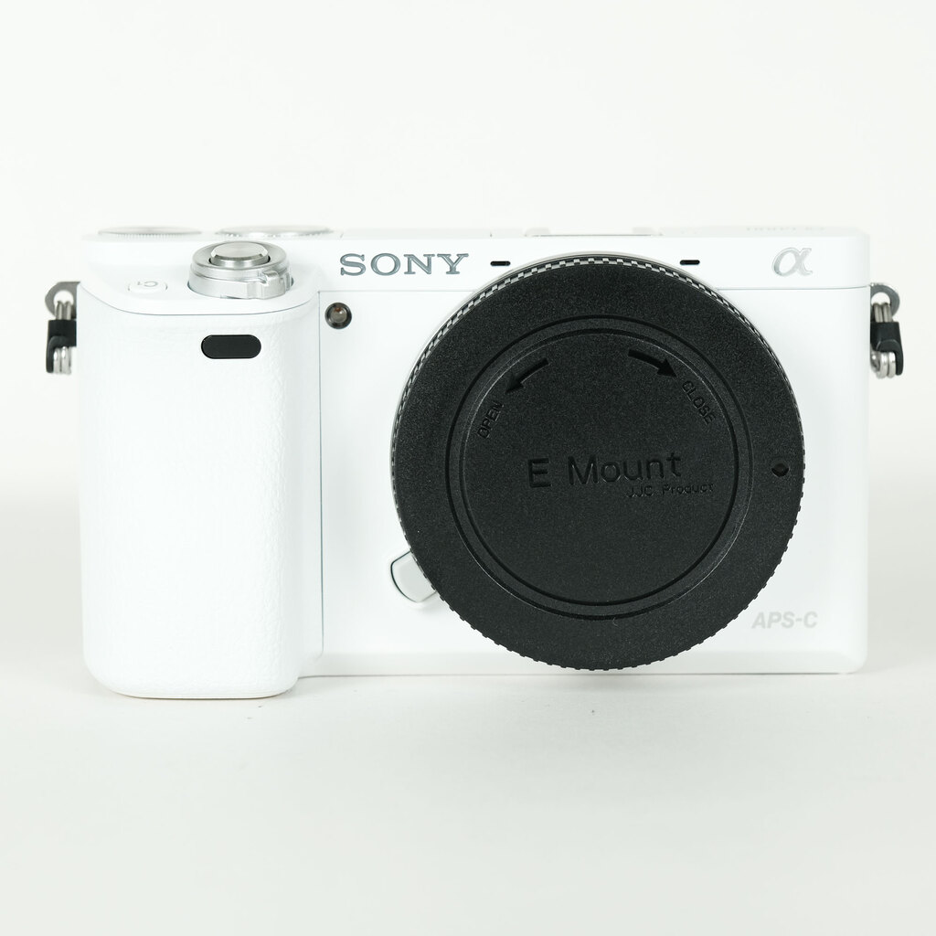 SONY α6000（ILCE-6000）