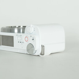 SONY VLOGCAM ZV-E10 SONY VLOGCAM ZV-E10