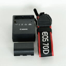 Canon EOS 70D Canon EOS 70D