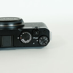 FUJIFILM X-E4 FUJIFILM X-E4