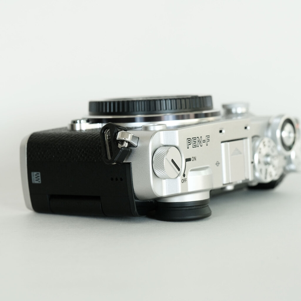 OLYMPUS PEN-F OLYMPUS PEN-F