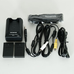 OLYMPUS PEN E-P3 ボディ シルバー OLYMPUS PEN E-P3 ボディ シルバー