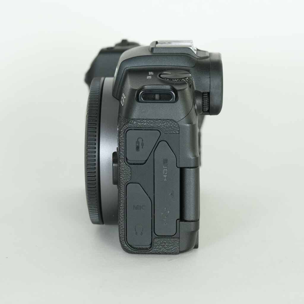 Canon EOS RP Canon EOS RP