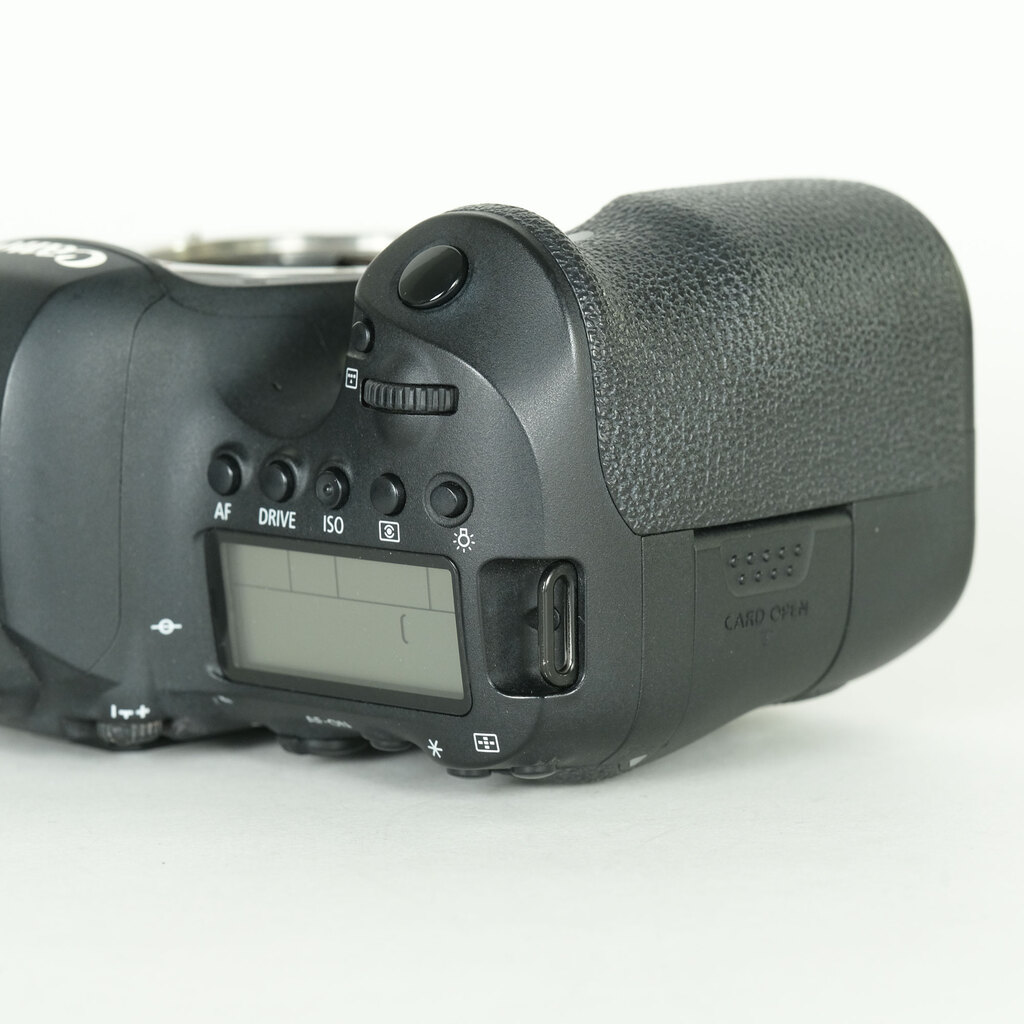 Canon EOS 6D Mark II