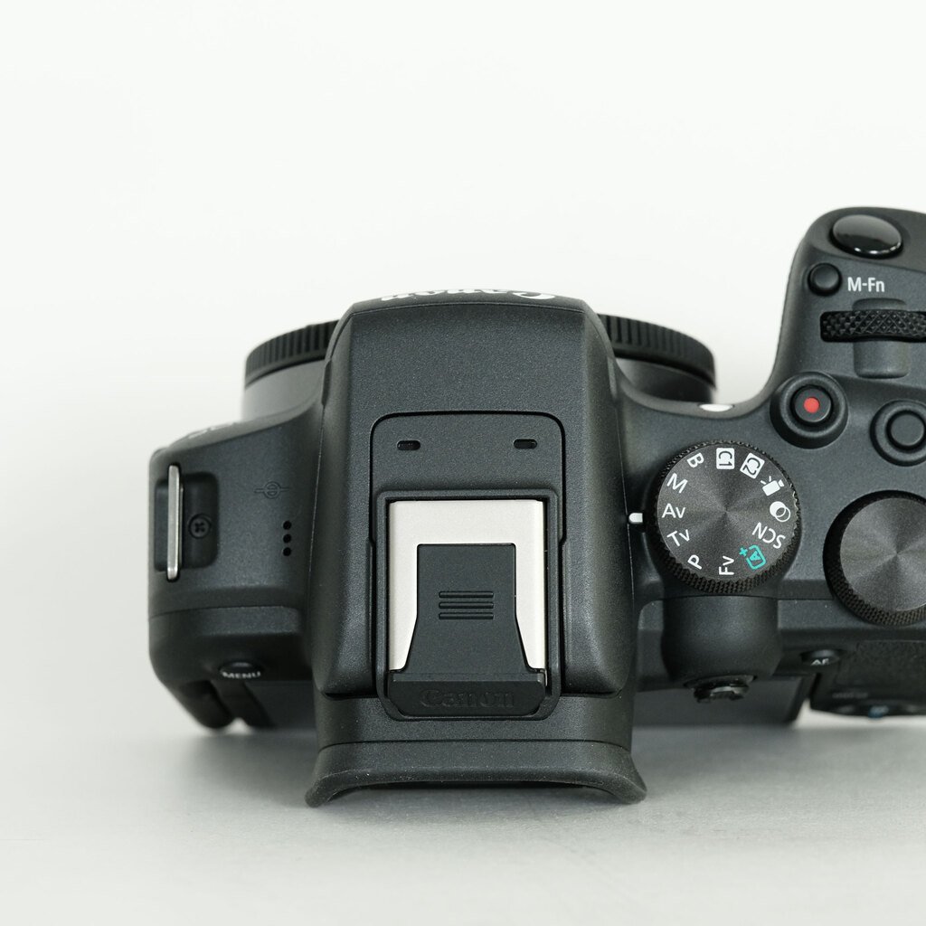 Canon EOS R10 Canon EOS R10