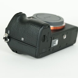 SONY α7R III(ILCE-7RM3) SONY α7R III(ILCE-7RM3)