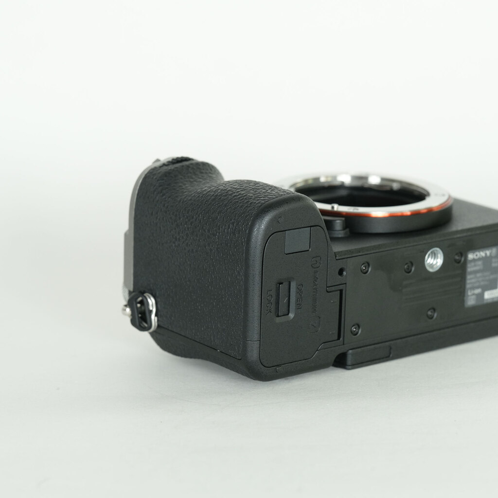 SONY α7C II（ILCE-7CM2）