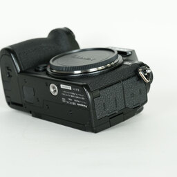 Panasonic LUMIX DC-S5 Panasonic LUMIX DC-S5