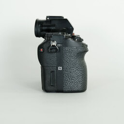 SONY α7 II(ILCE-7M2) SONY α7 II(ILCE-7M2)