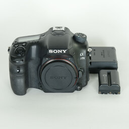 SONY α77IIボディ ILCA-77M2 SONY α77IIボディ ILCA-77M2