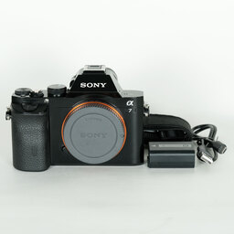 SONY α7(ILCE-7) SONY α7(ILCE-7)