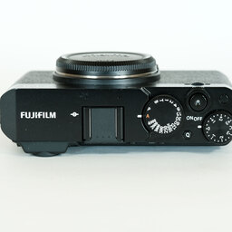 FUJIFILM X-E4 FUJIFILM X-E4