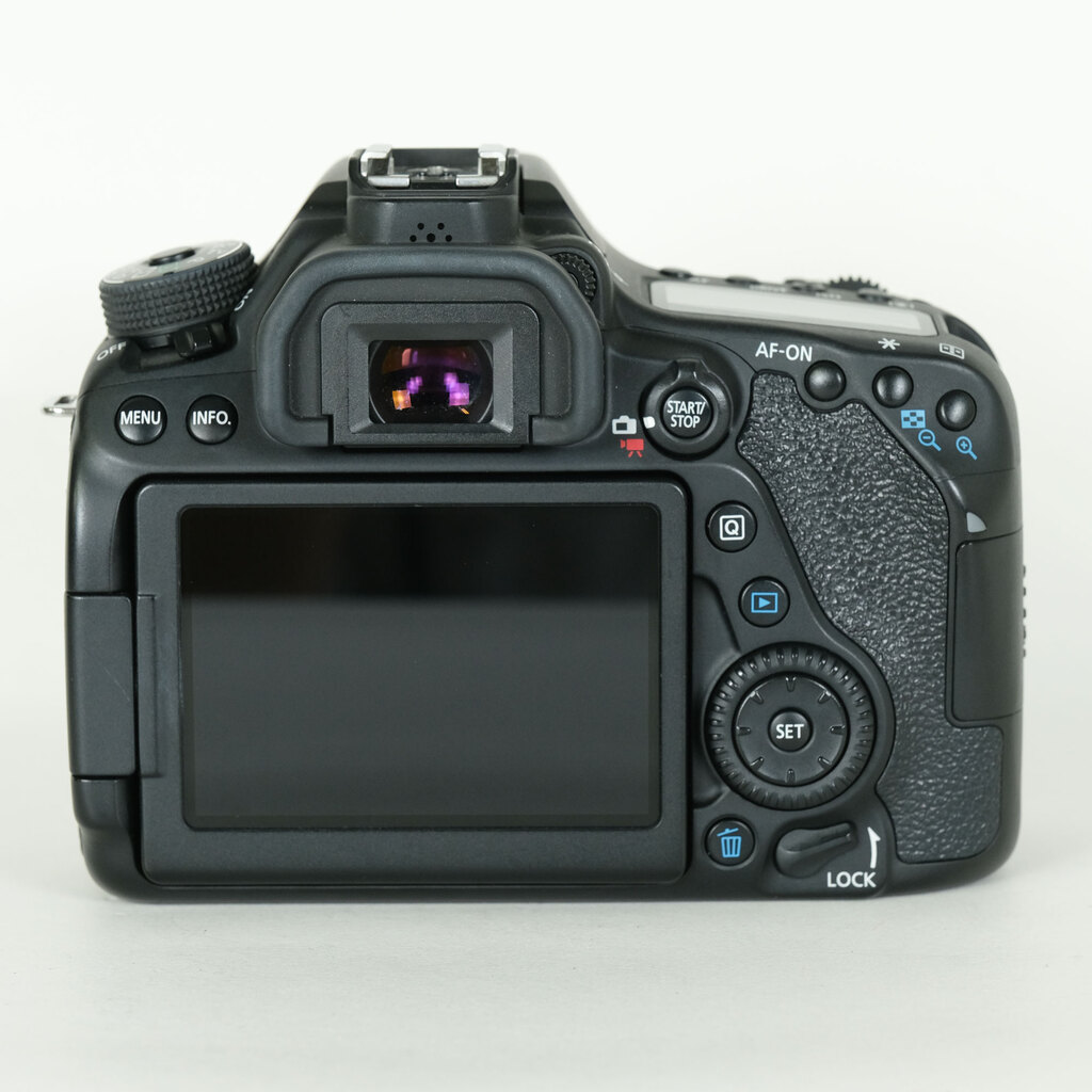 Canon EOS 80D