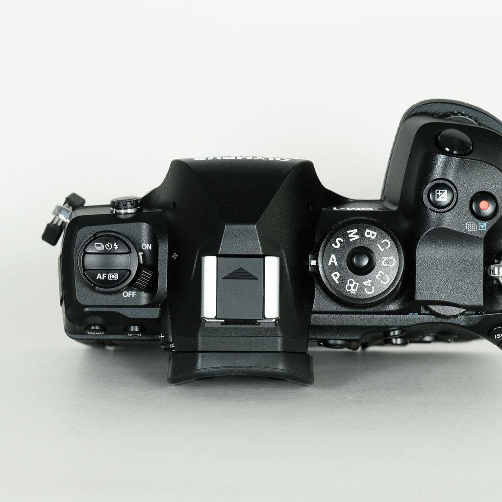 OM SYSTEM OM-1 OM SYSTEM OM-1