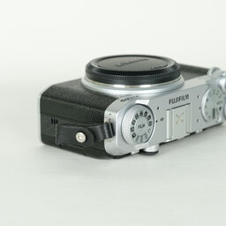 FUJIFILM X-M5 FUJIFILM X-M5