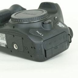 Canon EOS 7D Mark II