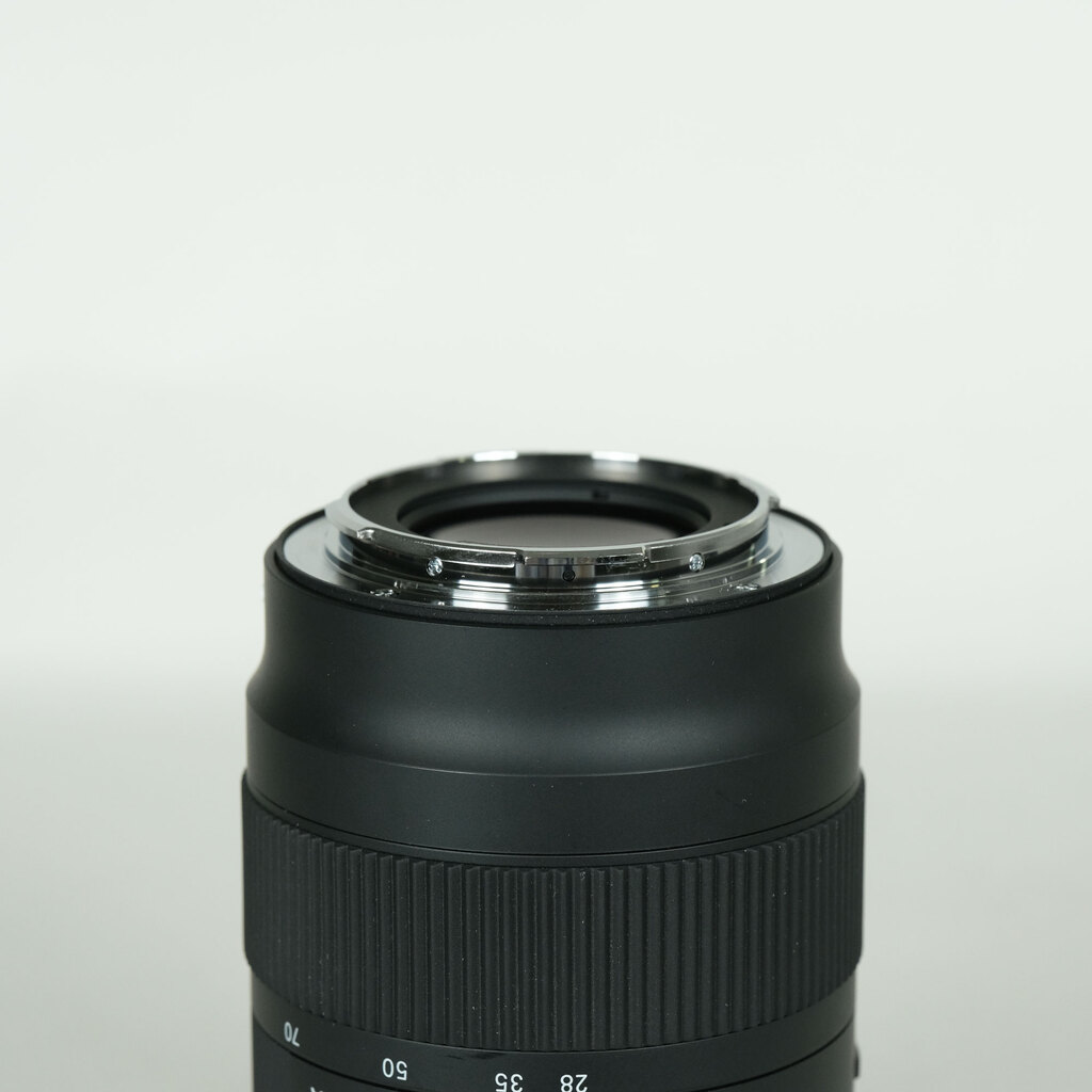 SIGMA 28-70mm F2.8 DG DN｜Contemporary [ライカL用]