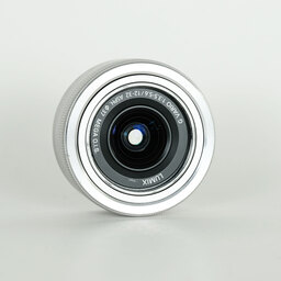 Panasonic LUMIX G VARIO 12-32mm / F3.5-5.6 ASPH. / MEGA O.I.S.
