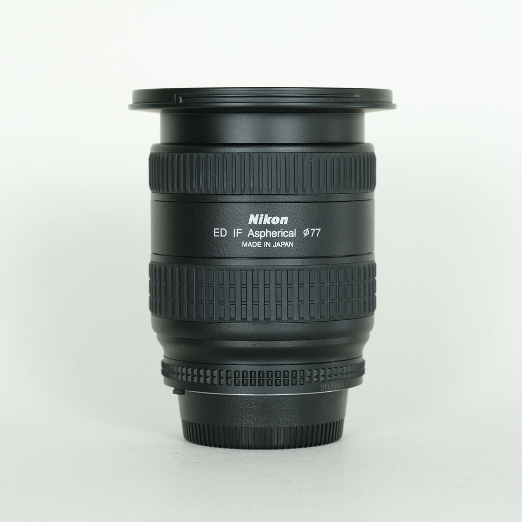 Nikon Ai AF Zoom-Nikkor 18-35mm F3.5-4.5D IF-ED Nikon Ai AF Zoom-Nikkor 18-35mm F3.5-4.5D IF-ED