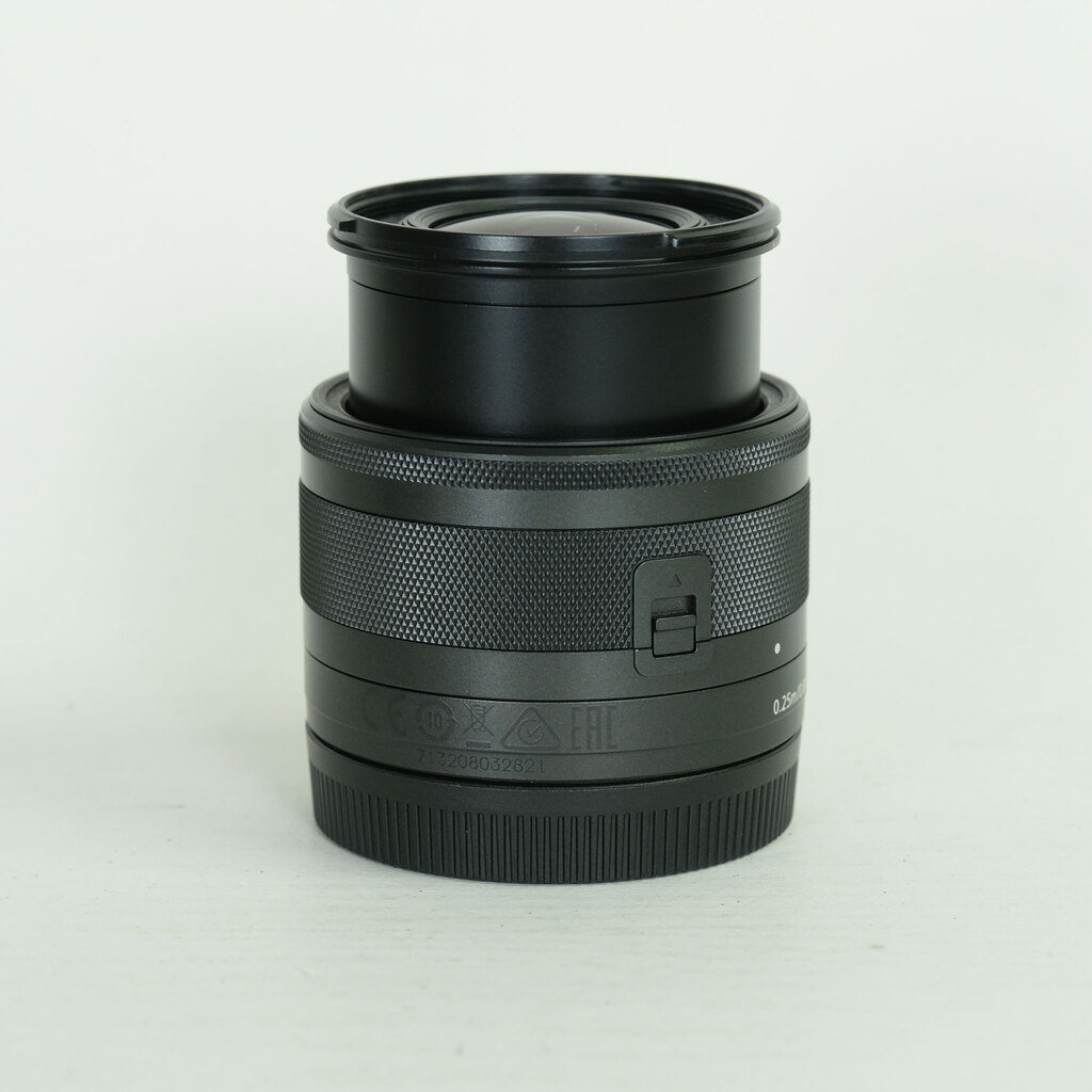 Canon EF-M15-45mm F3.5-6.3 IS STM