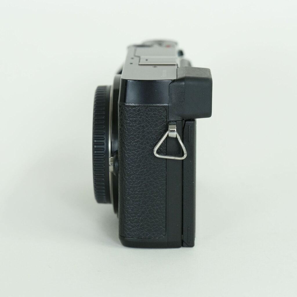 Panasonic LUMIX DMC-GX7MK2 ボディ ブラック