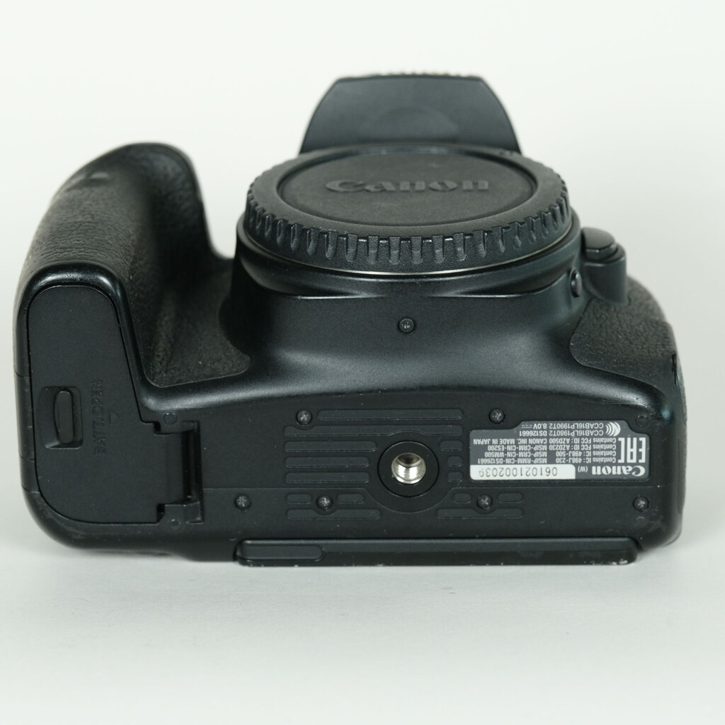 Canon EOS Kiss X9i Canon EOS Kiss X9i