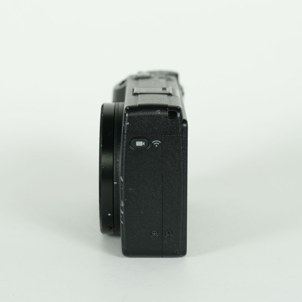 RICOH GR IIIx HDF の出品 | ONE SCENE（ワンシーン）