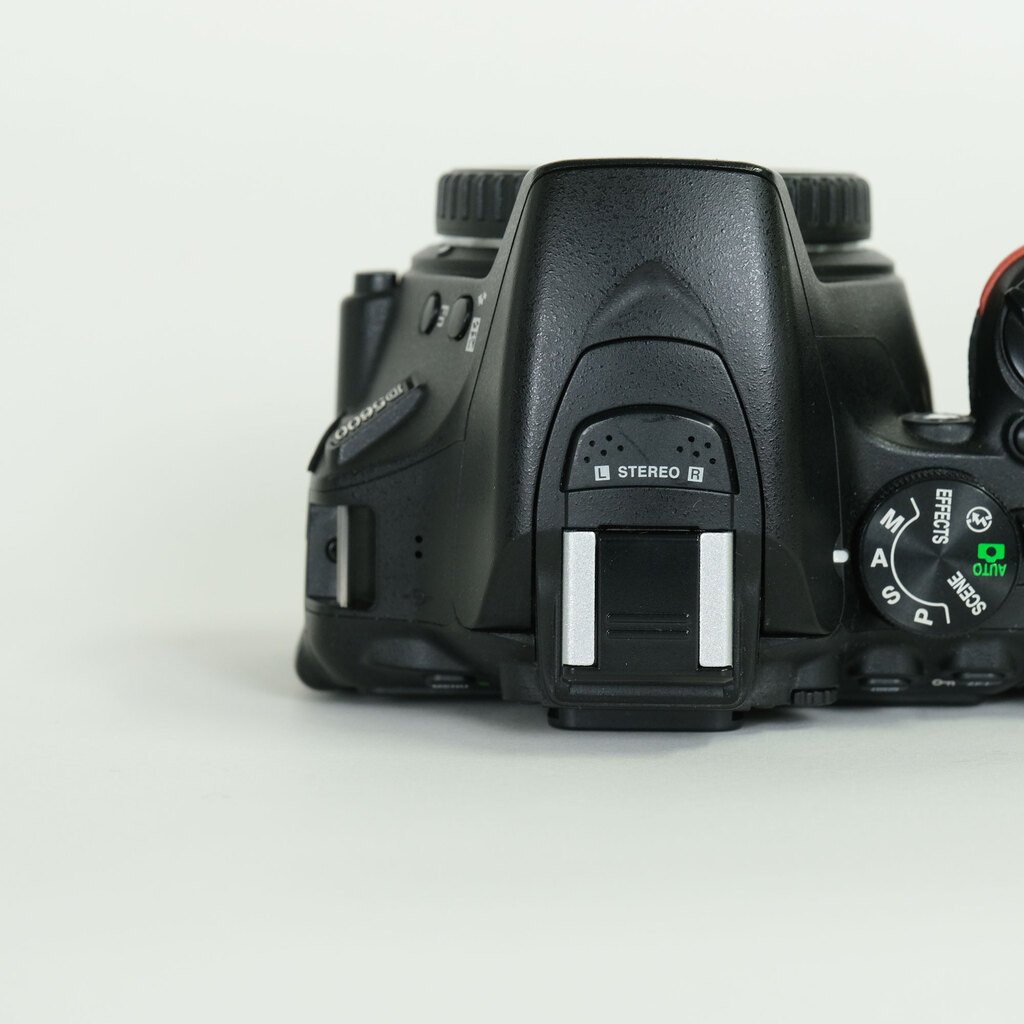 Nikon D5600