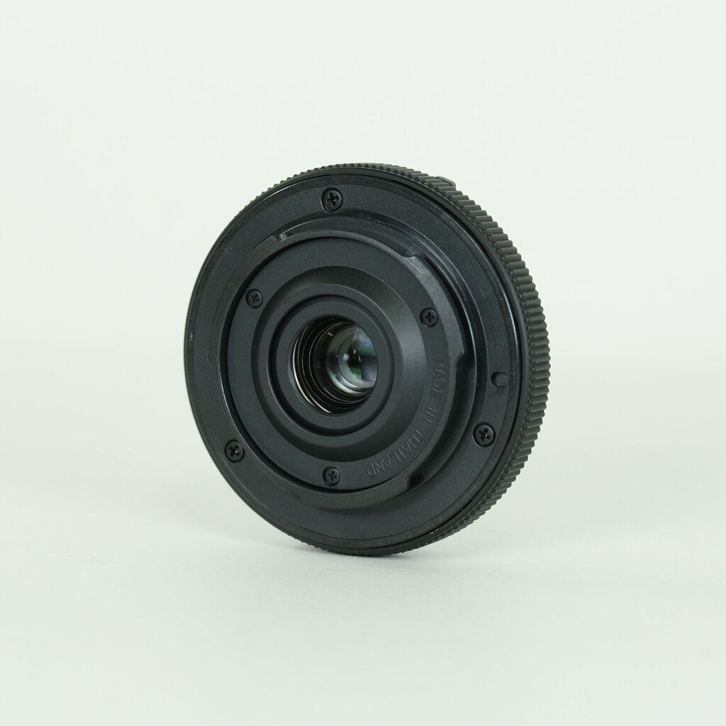 OLYMPUS フィッシュアイボディキャップレンズ（9mm Ｆ8.0 FISHEYE） BCL-0980 ブラック