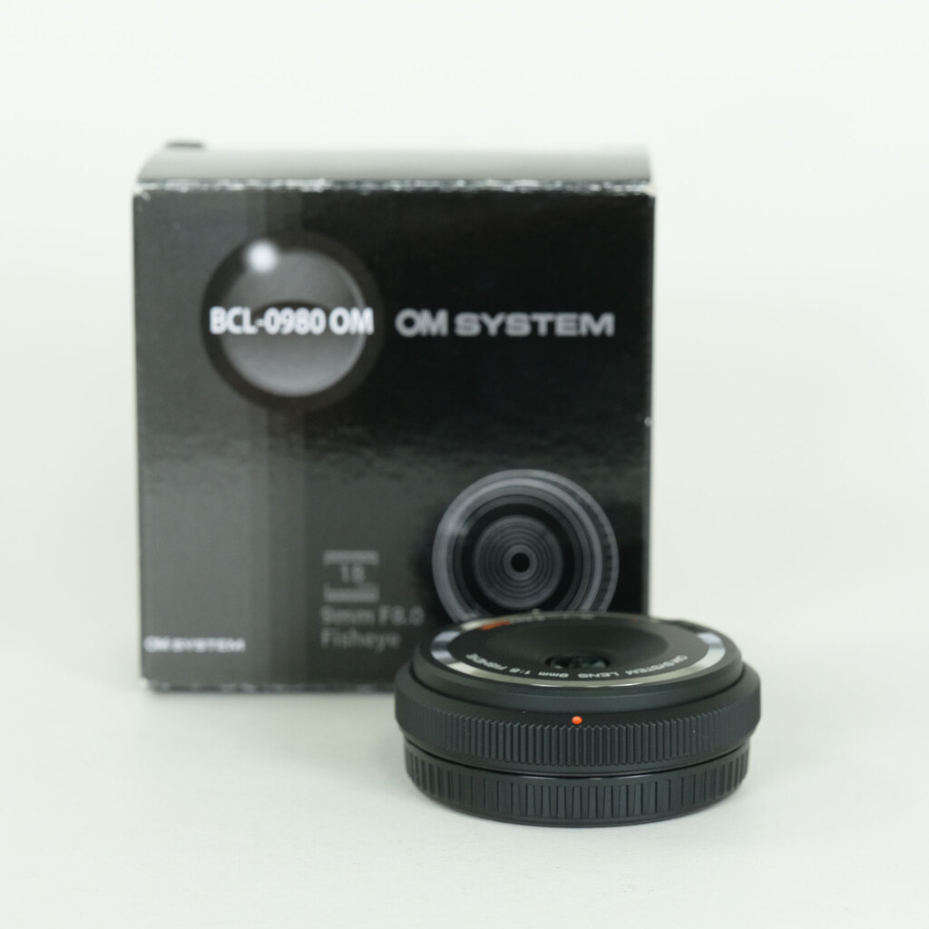 OLYMPUS フィッシュアイボディキャップレンズ（9mm Ｆ8.0 FISHEYE） BCL-0980 ブラック