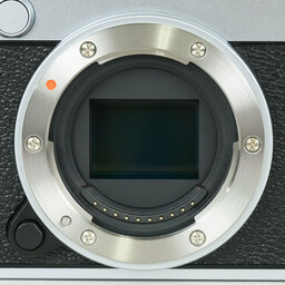 FUJIFILM X-E5
