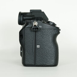 SONY α7 III（ILCE-7M3）